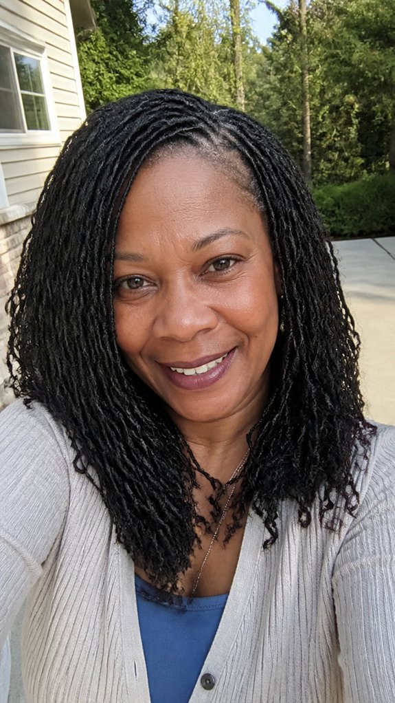 lightweight neat scalp friendly locs