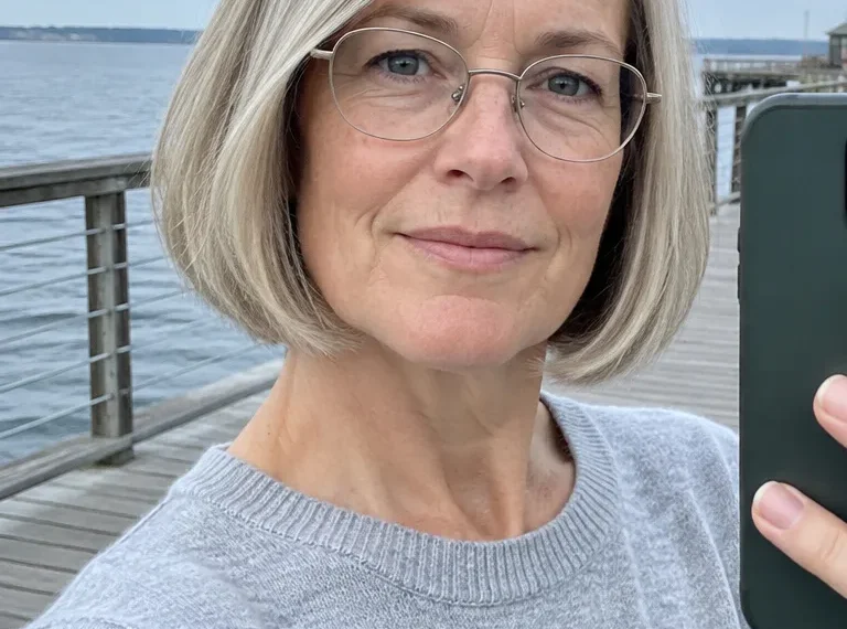 Blunt chin bob with a dense one-length perimeter